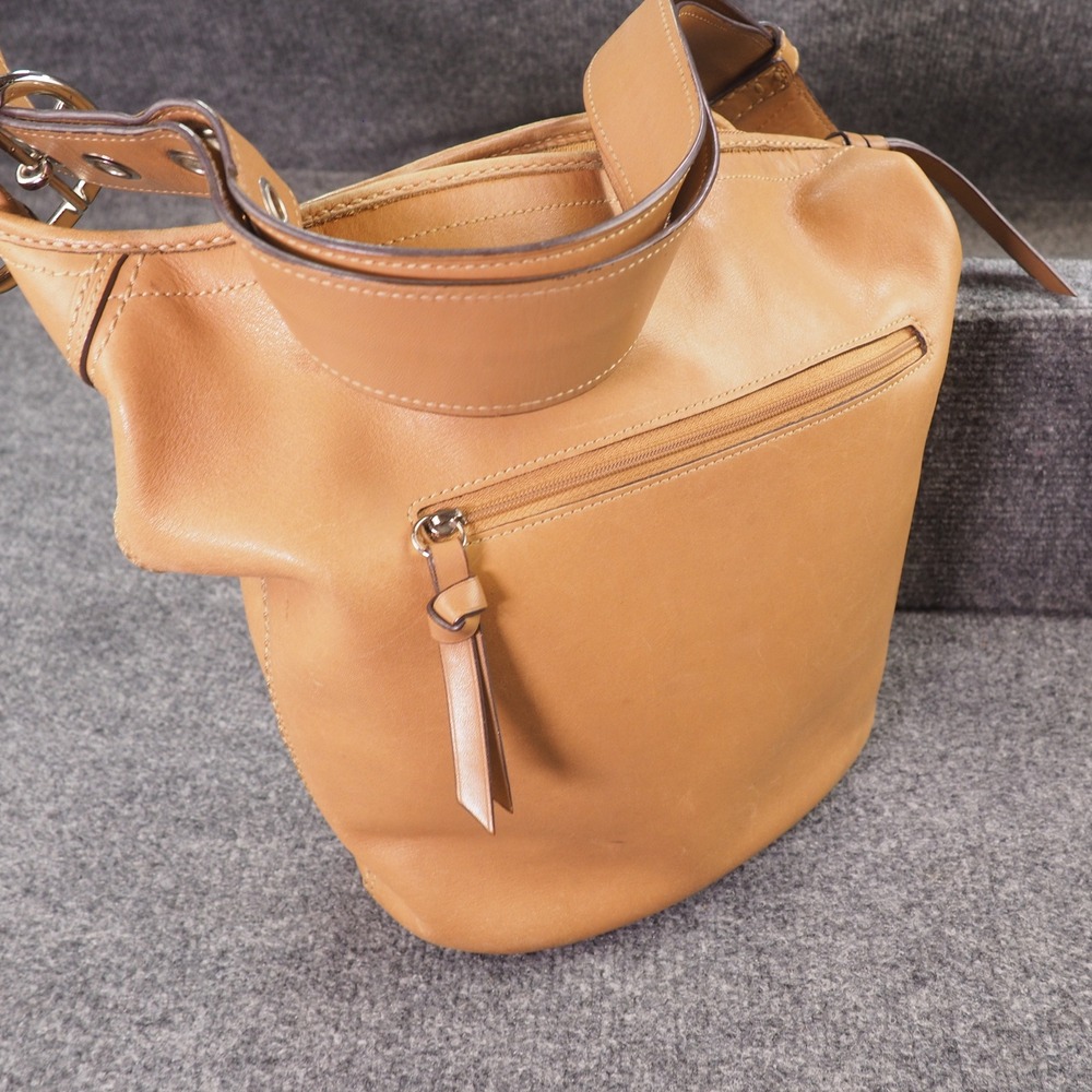 Coach Bleecker F13353 Bucket Bag British Tan Leather Shoulder Crossbody - Picture 15 of 16